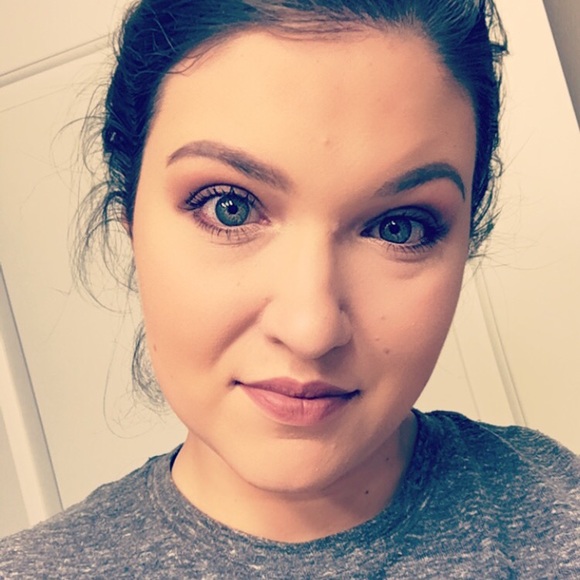 Meet your Posher, Maggie - Picture 1 of 1